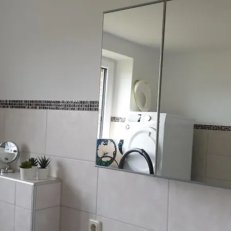 Nahrstedt Nr 2 * فالديك