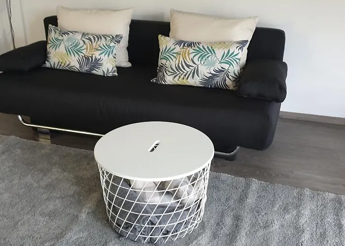 Nahrstedt Nr 2 דירה *