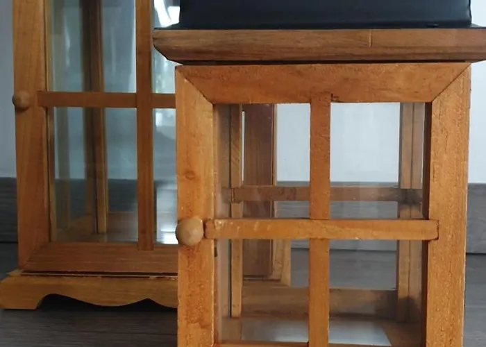 Nahrstedt Nr 2 דירה *